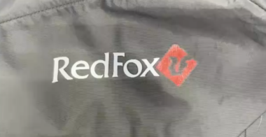 Ремонт мембранной куртки RedFox: полная проклейка швов